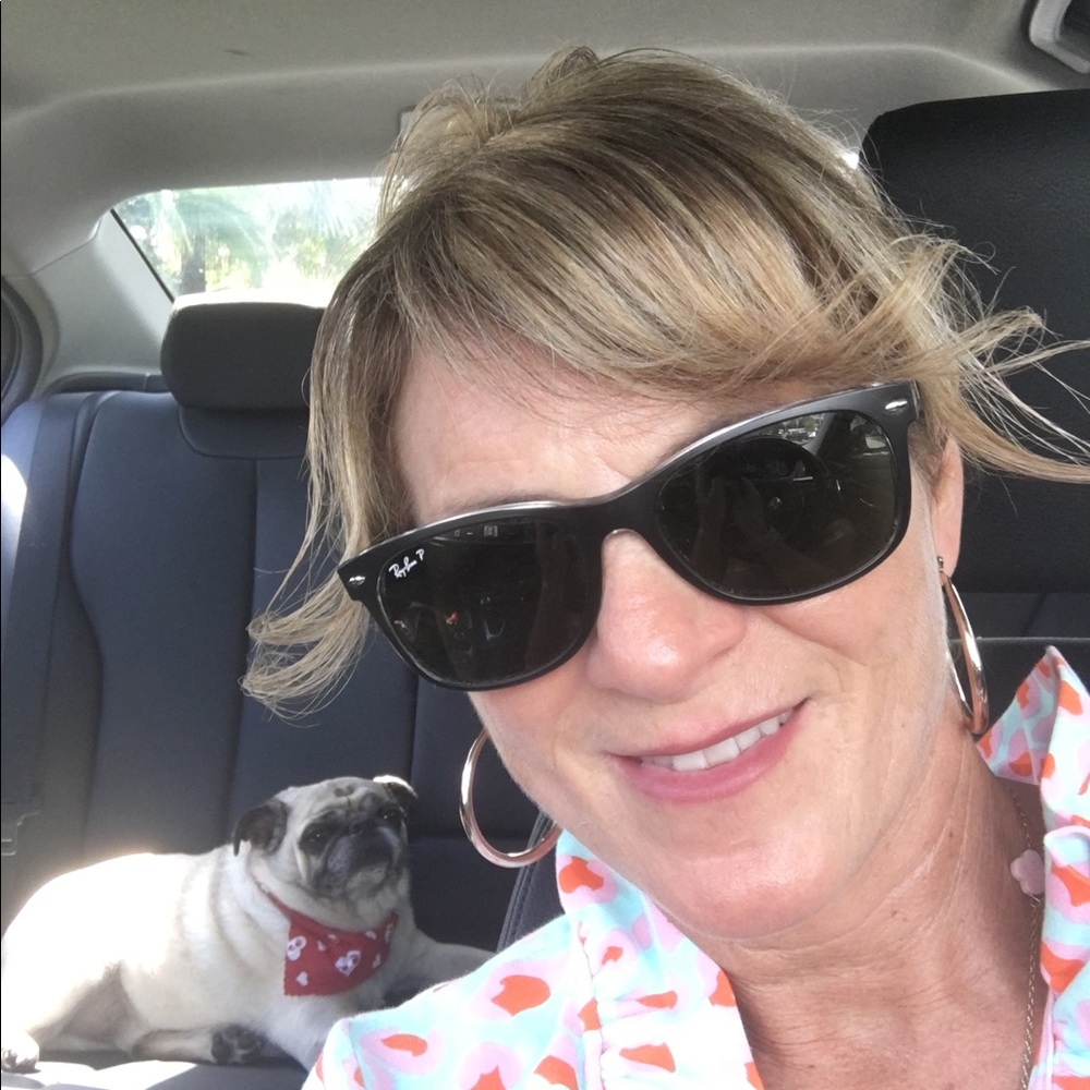Meet your Posher, Melissa
